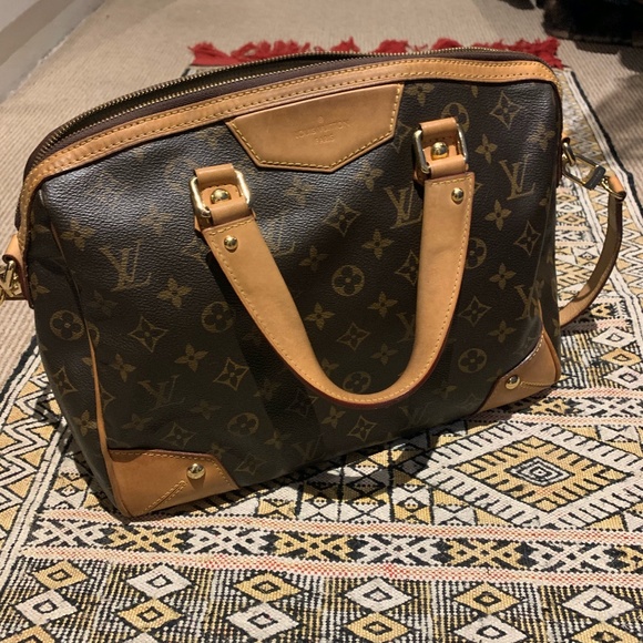 Louis Vuitton Tote Bag - Picture 1 of 6